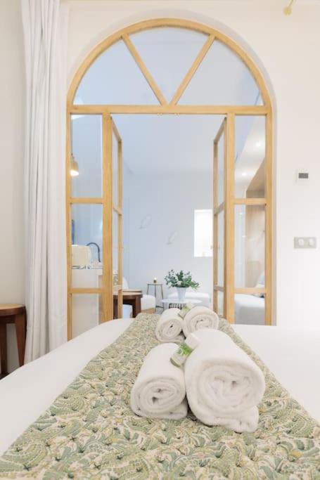 New Luxury And Cozy Apartment - Notre Dame Paris Bagian luar foto