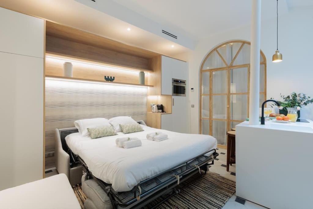 New Luxury And Cozy Apartment - Notre Dame Paris Bagian luar foto